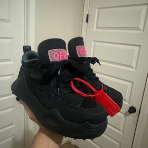 Off-White Odyssey 1000 black